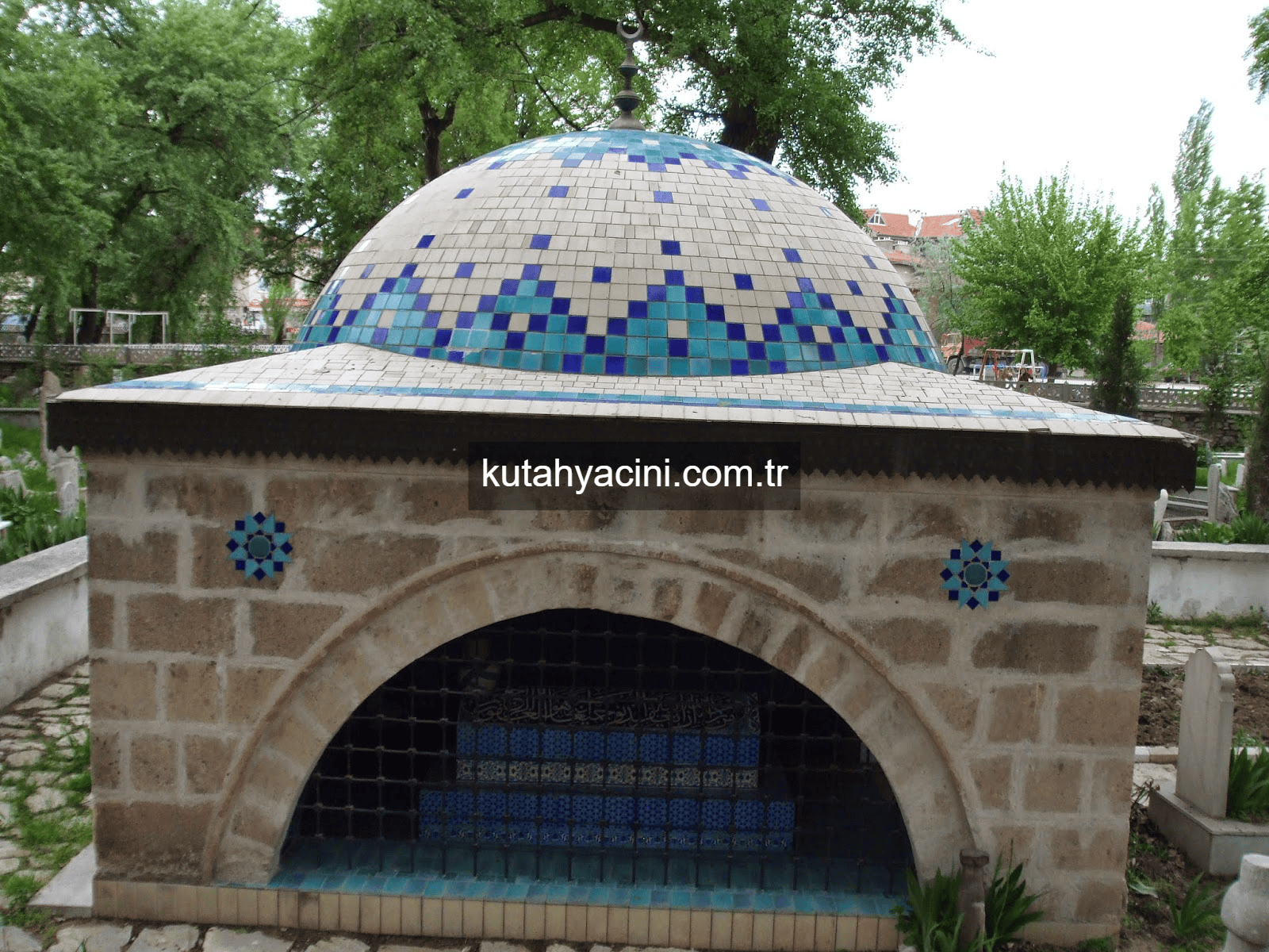  4 - Dış Cephe & Kubbe Çinileri